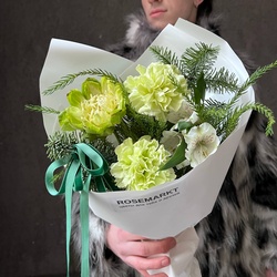 Букет «Мятные гвоздики и хвойные ветки» Букет «Мятные гвоздики и хвойные ветки»