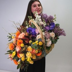 Букет «Баскета: корзина с цветами за 37590» Букет «Баскета: корзина с цветами за 37590»