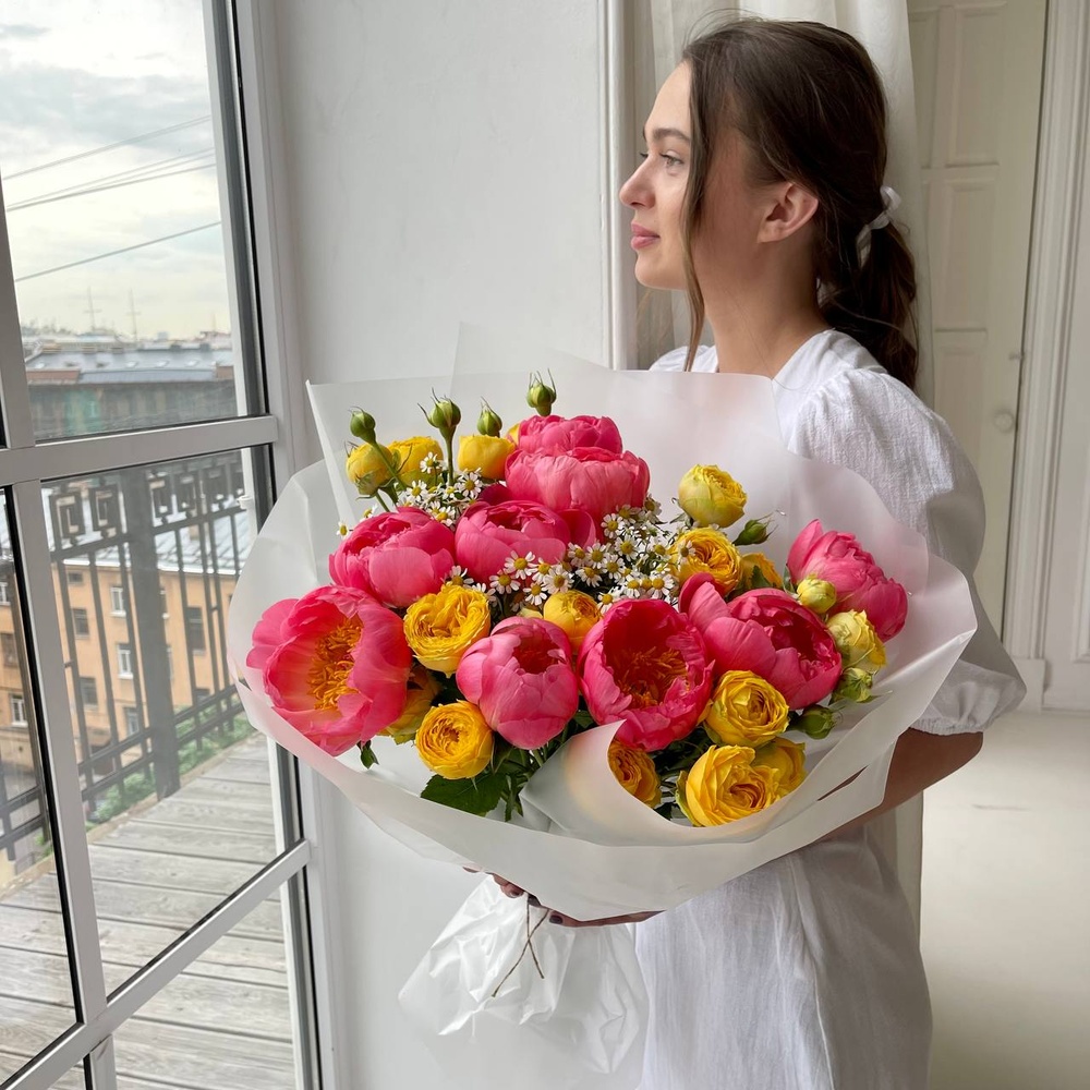Цветы из розовых шаров купить с доставкой по Санкт-Петербургу в Гелий Шар