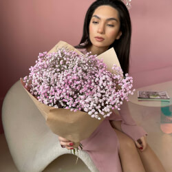 Сюси: букет-комплимент из розовой гипсофилы Сюси: букет-комплимент из розовой гипсофилы