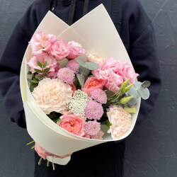 Свит Дрим: авторский букет в нежной гамме Свит Дрим: авторский букет в нежной гамме