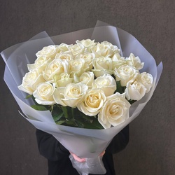 Букет «Белые розы с большим бутоном. 25 шт НЕДОРОГО» Букет «Белые розы с большим бутоном. 25 шт НЕДОРОГО»