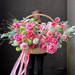 Букет «Самая красивая корзина с цветами» Букет «Самая красивая корзина с цветами»