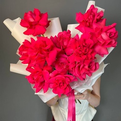 Букет «Феличита: 11 французских роз» Букет «Феличита: 11 французских роз»