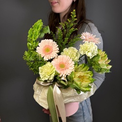 Букет «Шляпная Коробка Недели «Безалкогольный мохито»» Букет «Шляпная Коробка Недели «Безалкогольный мохито»»